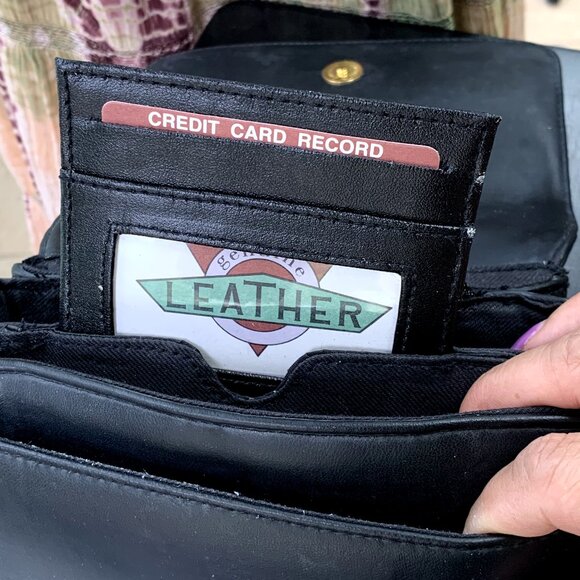 Vtg STRADA Small Black Leather Organizer Crossbody Purse Bag - Picture 8 of 16